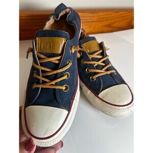 Converse Chuck Taylor's Women's Size 8. Blue 551622F Leather Lace